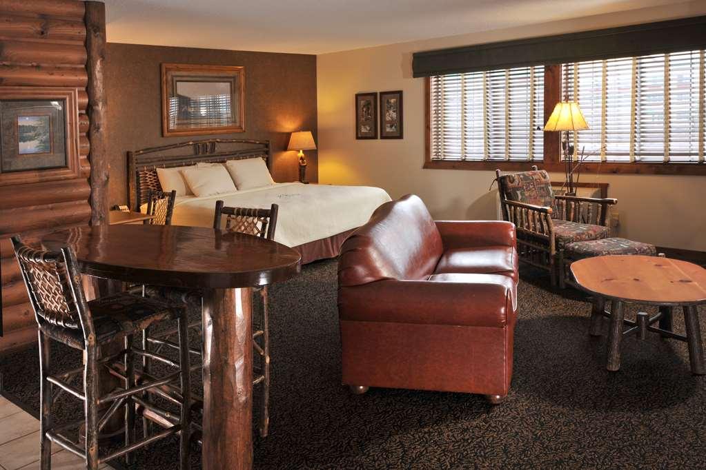 Cedar Creek Hotel Wausau - Rothschild Amenities photo